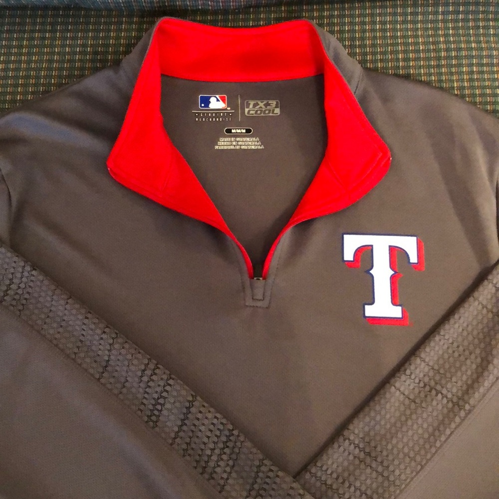 Shirt - Picture 3 of 3